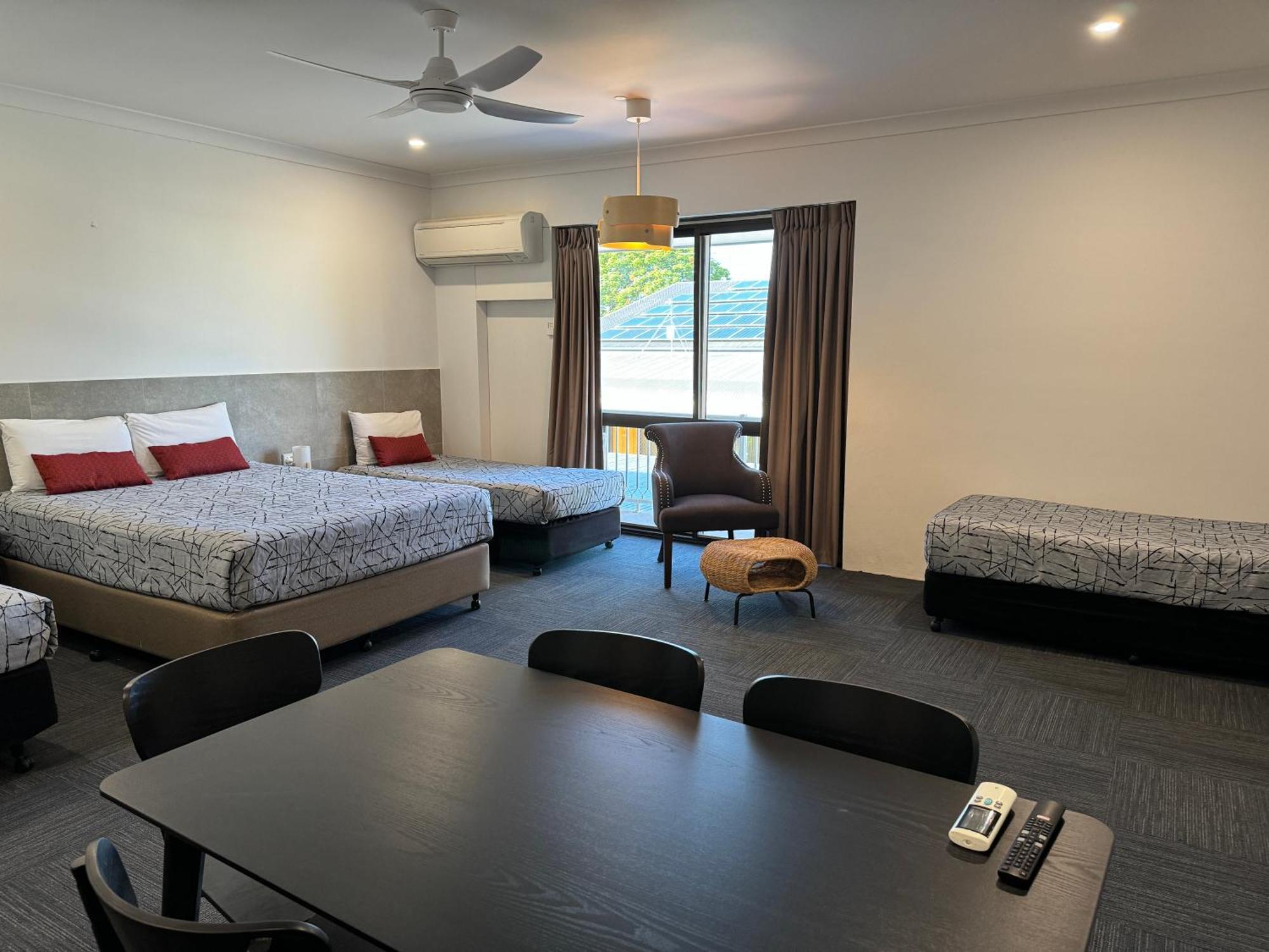 Longreach Motor Inn المظهر الخارجي الصورة