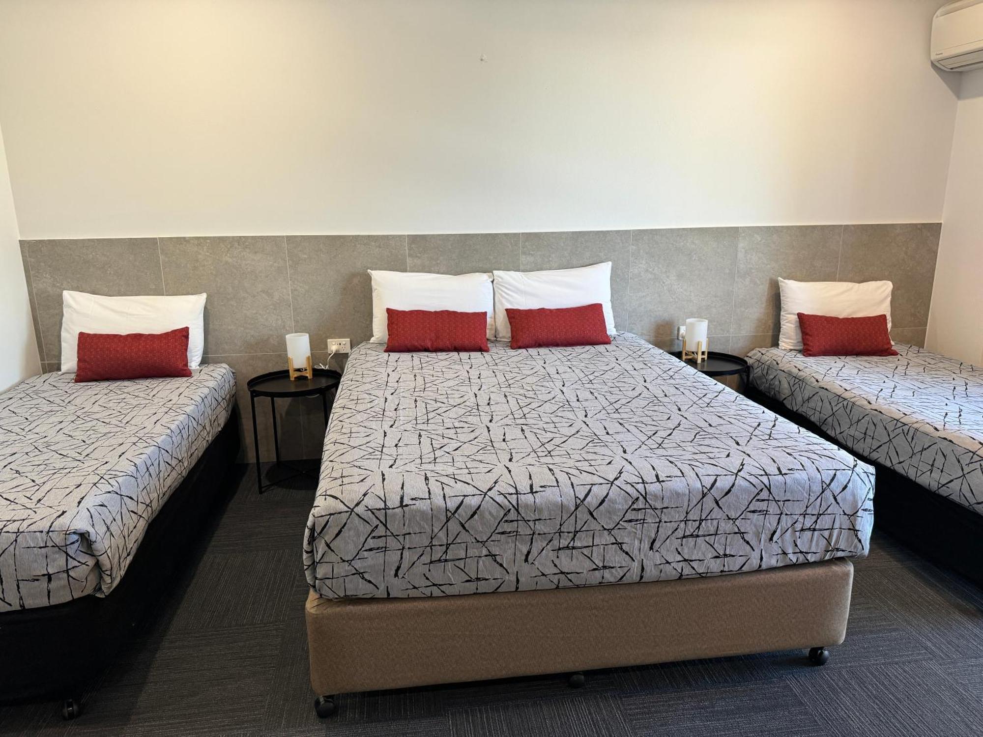Longreach Motor Inn المظهر الخارجي الصورة