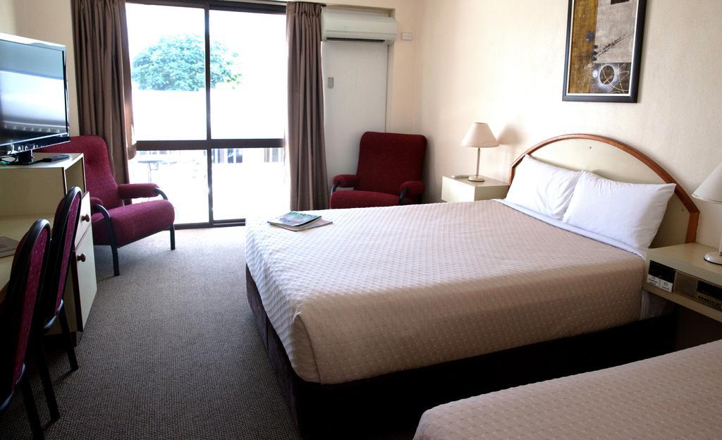 Longreach Motor Inn المظهر الخارجي الصورة